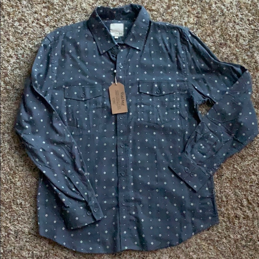 Visitor Button Up